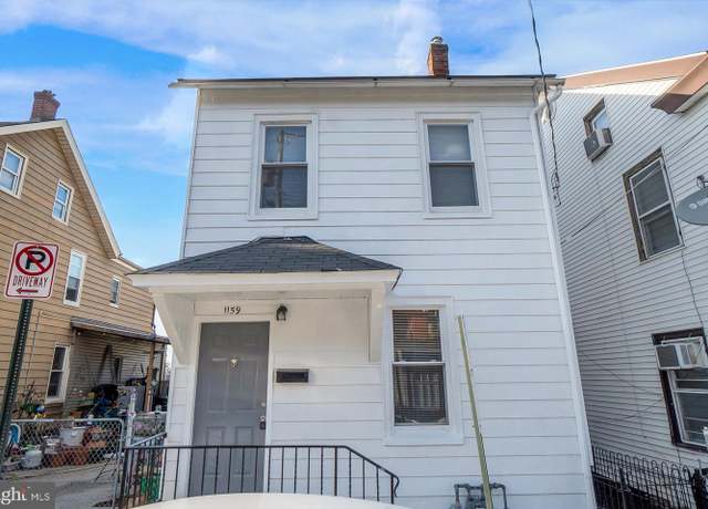 Property at 1159 Mechanic St, Bethlehem, PA 18015, 3 beds, 1.5 baths