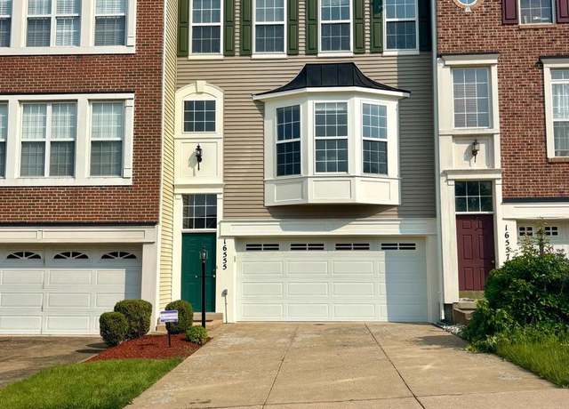 Property at 16555 Bramblewood Ln, Woodbridge, VA 22191, 3 beds, 2.5 baths