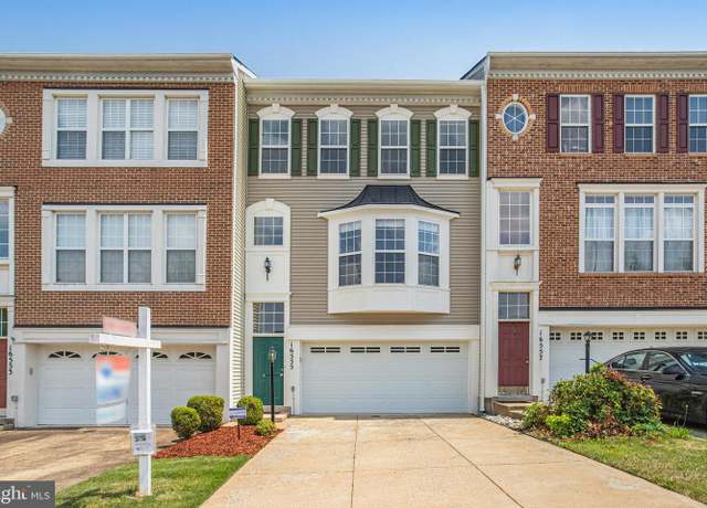 Property at 16555 Bramblewood Ln, Woodbridge, VA 22191, 3 beds, 3 baths