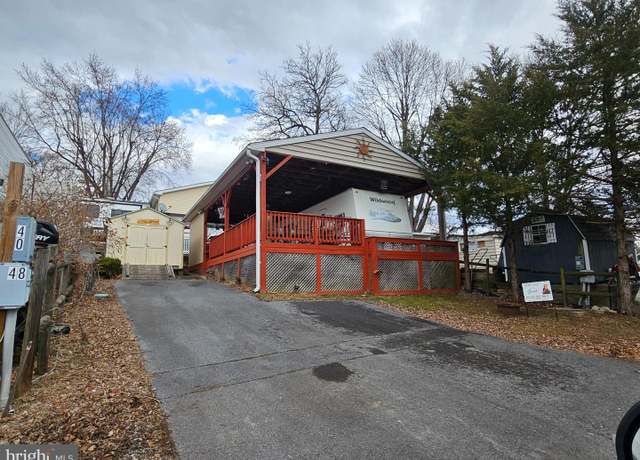 Property at Block 40 Lot 48 Hot Dog Rd, Falling Waters, WV 25419
