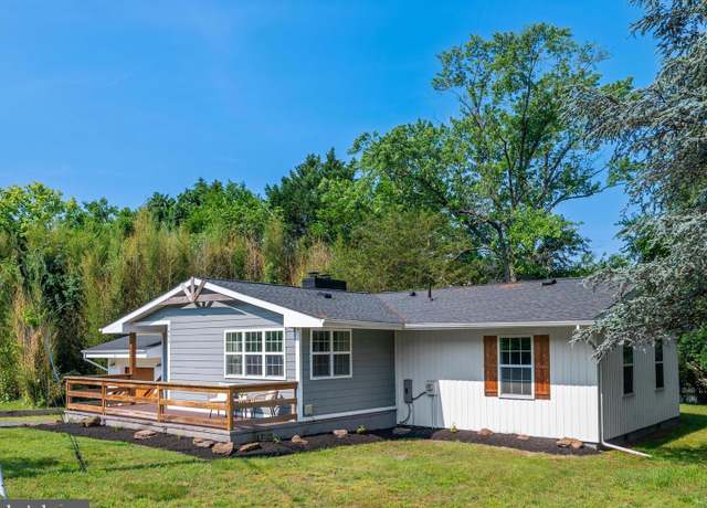 Property at 7802 Gary Ln, Severn, MD 21144, 3 beds, 2 baths