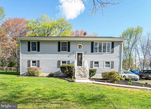 Property at 120 Tennessee Rd, Stevensville, MD 21666, 6 beds, 3 baths