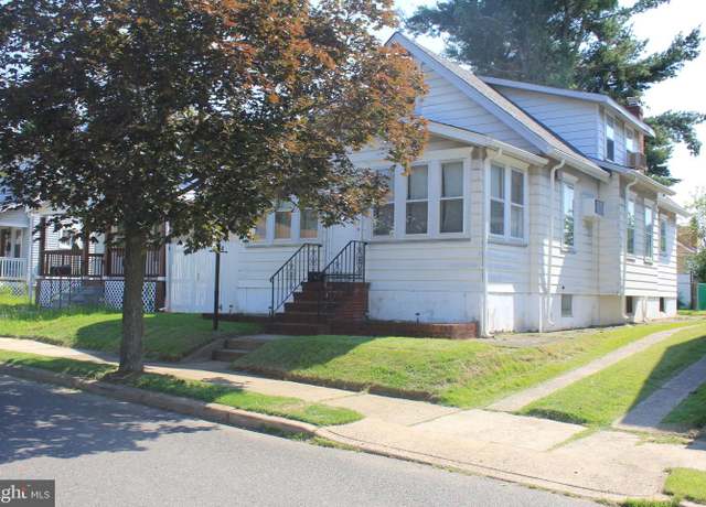 Property at 34 Andrew St, Hamilton, NJ 08610, 3 beds, 1 bath