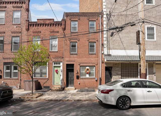 Property at 906 E Passyunk Ave, Philadelphia, PA 19147, 3 beds, 2 baths
