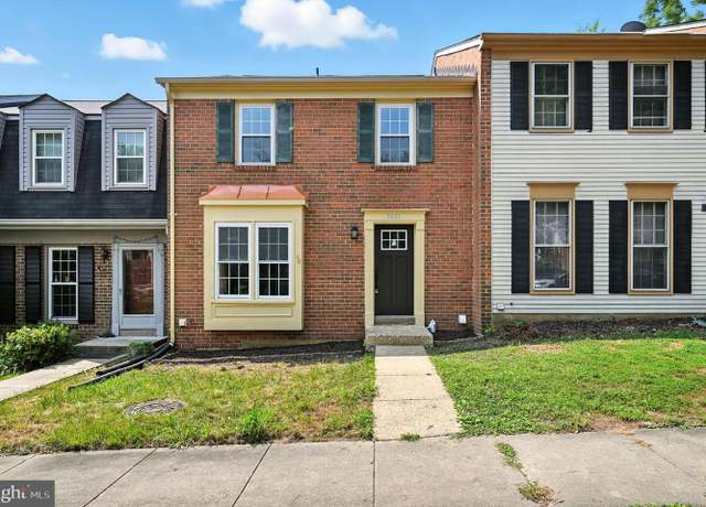 Property at 3886 Bradwater St, Fairfax, VA 22031, 4 beds, 3.5 baths