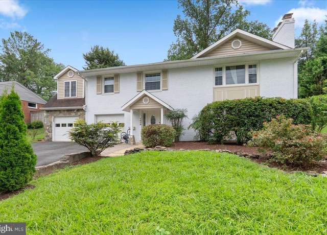 Property at 7029 Old Dominion Dr, Mclean, VA 22101, 6 beds, 3 baths