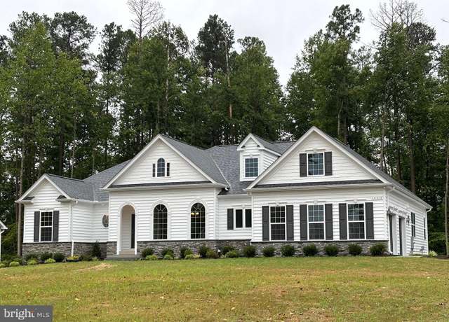 Property at 10124 Mulberry Ct, King George, VA 22485, 4 beds, 3.5 baths