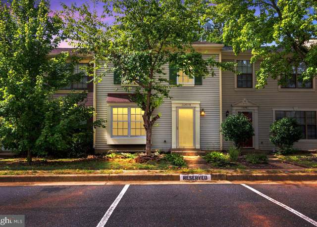Property at 14979 Cheyenne Way, Haymarket, VA 20169, 3 beds, 2.5 baths