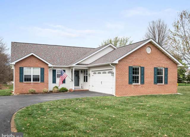 Property at 993 Rockland Rd, Front Royal, VA 22630, 3 beds, 2 baths