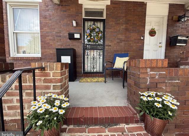 Property at 446 N Clinton St, Baltimore, MD 21224, 2 beds, 1.5 baths