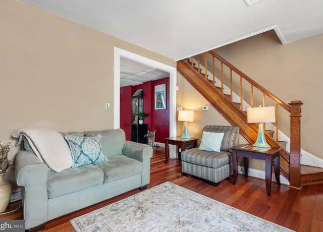 Property at 446 N Clinton St, Baltimore, MD 21224, 2 beds, 1.5 baths