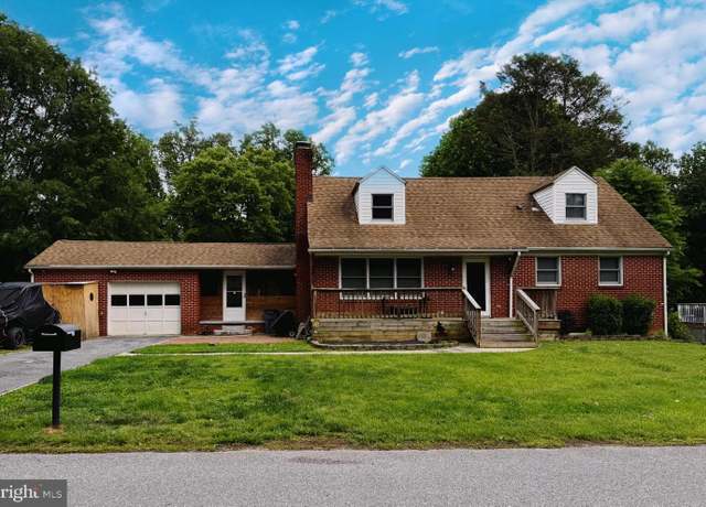 Property at 211 Delight Rd, Reisterstown, MD 21136, 4 beds, 2.5 baths