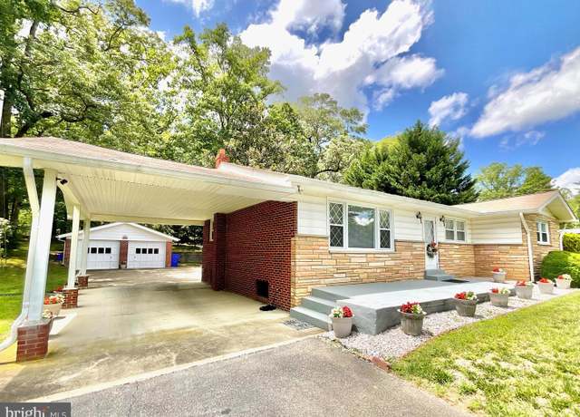 Property at 4647 Leonardtown Rd, Waldorf, MD 20601, 3 beds, 2 baths