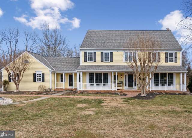 Property at 13521 Haddonfield Ln, North Potomac, MD 20878, 5 beds, 4.5 baths