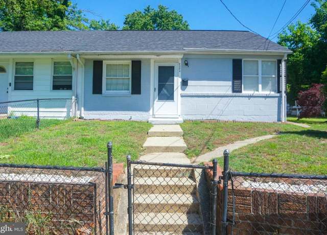 Property at 2304 Penbrook Cir, Hyattsville, MD 20785, 3 beds, 1 bath