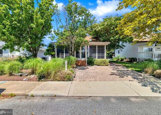 Property at 614 S Surf Rd, Ocean City, MD 21842, 3 beds, 2 baths