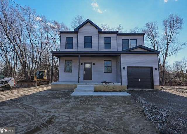 Property at 149 Hurffville Grenloch, Sewell, NJ 08080, 4 beds, 2.5 baths