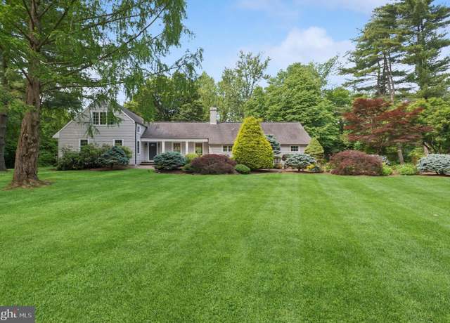 Property at 32 Gallup Rd, Princeton, NJ 08540, 5 beds, 3.5 baths