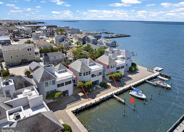 Property at 4206 Long Beach Blvd Unit C, Long Beach Township, NJ 08008, 3 beds, 2 baths