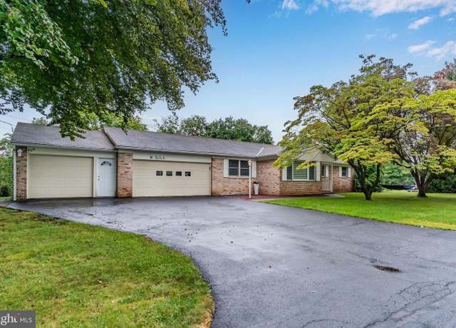 Property at 9 Rusty Dr, Mechanicsburg, PA 17050, 4 beds, 2.5 baths