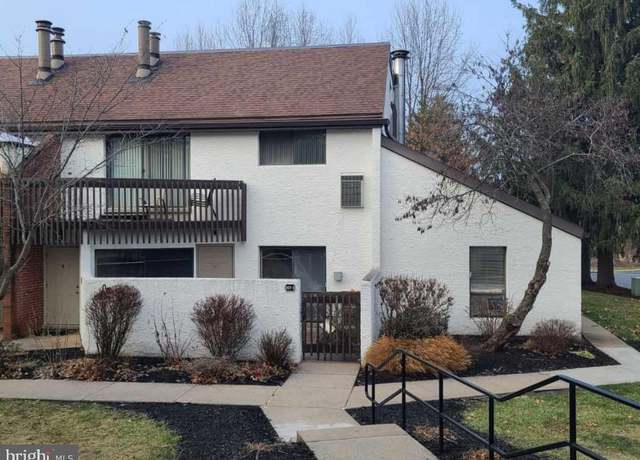 Property at 805 Stratford Drive Dr #8, State College, PA 16801, 2 beds, 1 bath