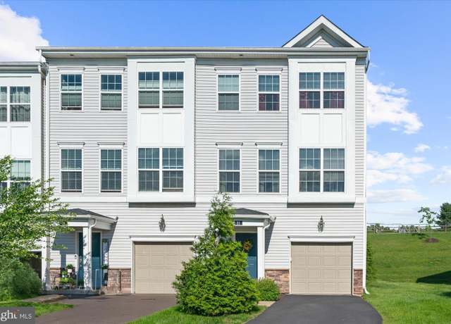 Property at 21 Wil Be Dr, Pottstown, PA 19465, 3 beds, 3.5 baths