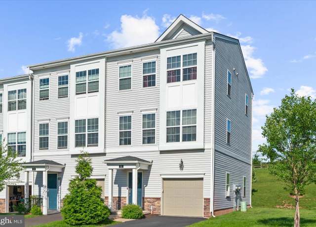 Property at 21 Wil Be Dr, Pottstown, PA 19465, 3 beds, 3.5 baths