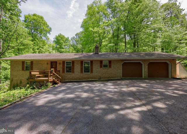 Property at 659 Lancaster Pike, New Providence, PA 17560, 4 beds, 3 baths