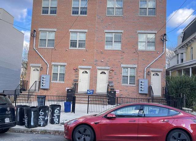 Property at 657 N 35th St, Philadelphia, PA 19104, 13 beds, 14 baths