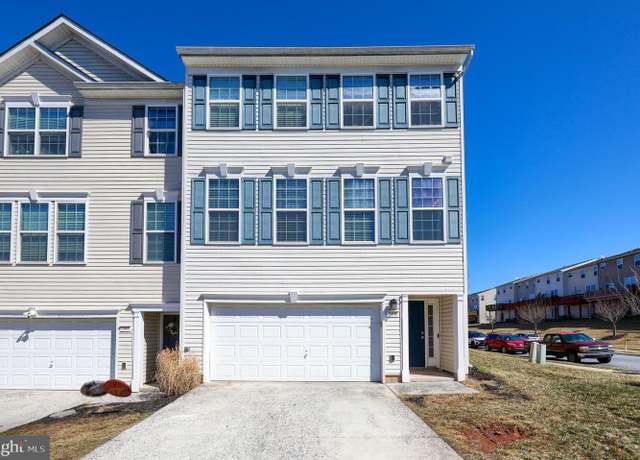 Property at 2401 Walnut Bottom Rd, York, PA 17408, 3 beds, 3 baths