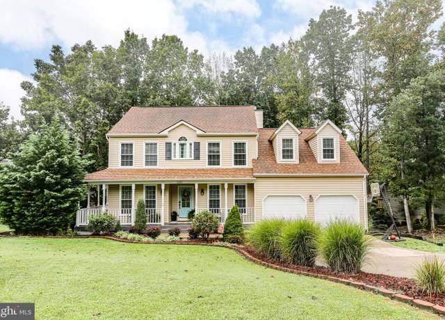 Property at 13301 Willow Point Dr, Fredericksburg, VA 22408, 5 beds, 3.5 baths
