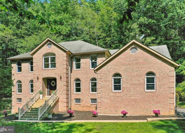 Property at 104 Dent Rd, Stafford, VA 22554, 4 beds, 3 baths