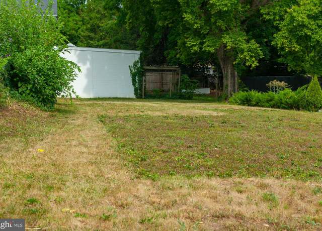 Property at 225 S Raleigh St, Martinsburg, WV 25401