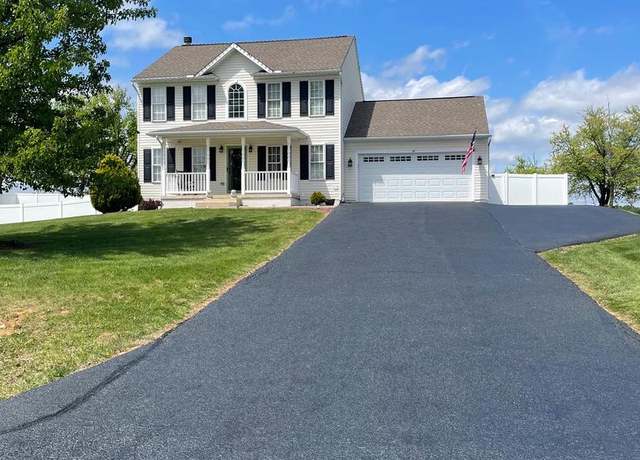 Property at 281 Berkshire Dr, Falling Waters, WV 25419, 4 beds, 3.5 baths