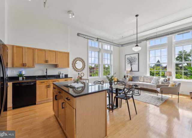 Property at 440 12th St NE #215, Washington, DC 20002, 2 beds, 2 baths