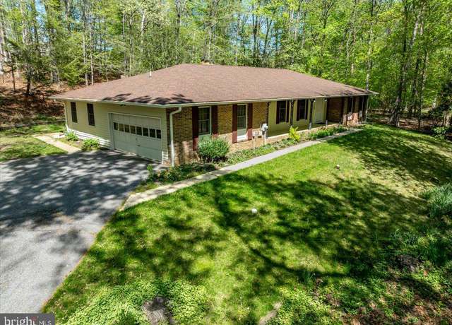 Property at 690 Discovery Rd, Davidsonville, MD 21035, 4 beds, 3 baths