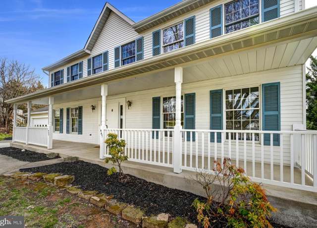 Property at 447 Sawgrass Ct, Westminster, MD 21158, 5 beds, 3 baths