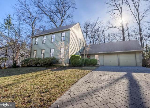 Property at 4 Doncaster Rd, Cherry Hill, NJ 08003, 4 beds, 2.5 baths