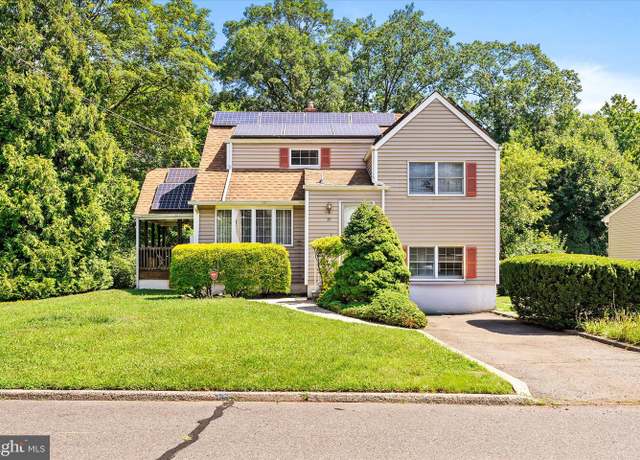 Property at 39 Runyon Ave, Somerset, NJ 08873, 3 beds, 3.5 baths