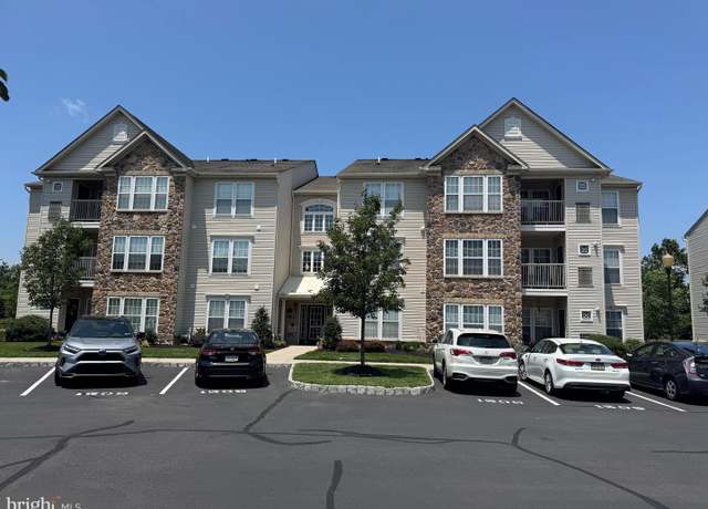 Property at 1509 Moore St #302, Bristol, PA 19007, 2 beds, 2 baths