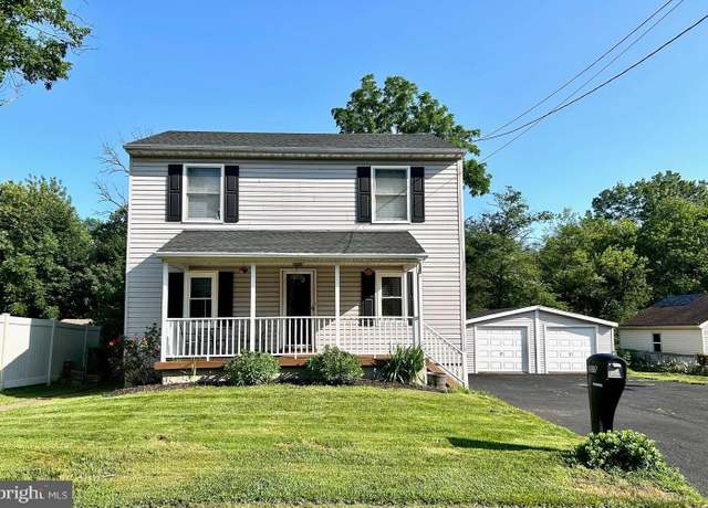 Property at 3116 Clark Ave, Feasterville Trevose, PA 19053, 3 beds, 1.5 baths