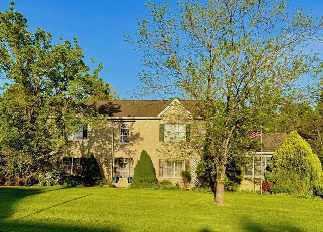 Property at 1195 Galloway Ln, Harrisburg, PA 17111, 5 beds, 3 baths