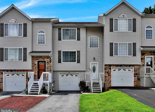 Property at 172 Riders Way, Lebanon, PA 17042, 3 beds, 1.5 baths