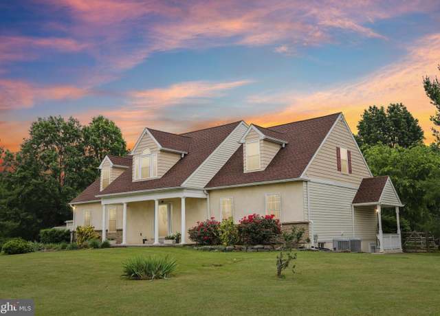 Property at 34 Brownback Rd, Royersford, PA 19468, 3 beds, 3.5 baths
