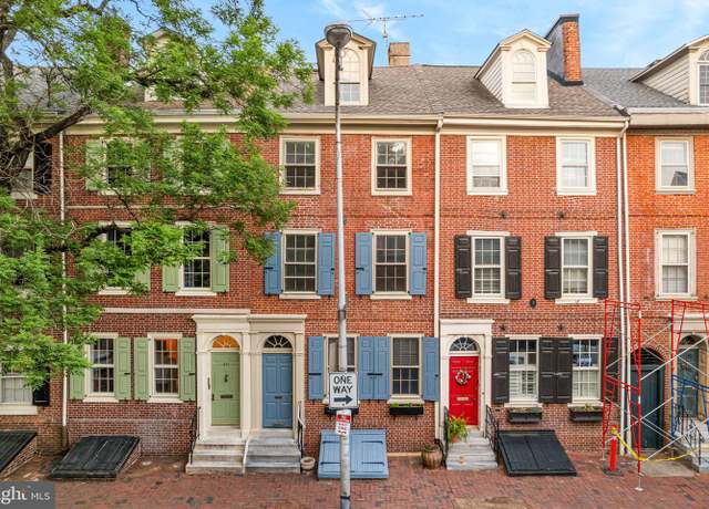 Property at 333 S 6th St, Philadelphia, PA 19106, 3 beds, 2.5 baths