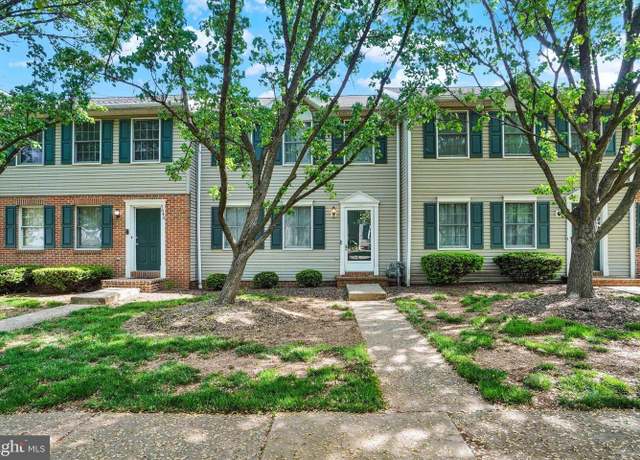 Property at 2832 Butternut Ln #110, York, PA 17408, 2 beds, 1 bath