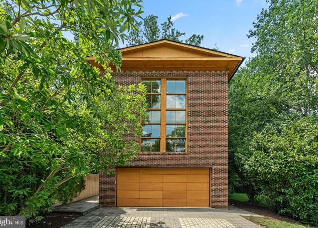 Property at 2504 Buckelew Dr, Falls Church, VA 22046, 4 beds, 3.5 baths