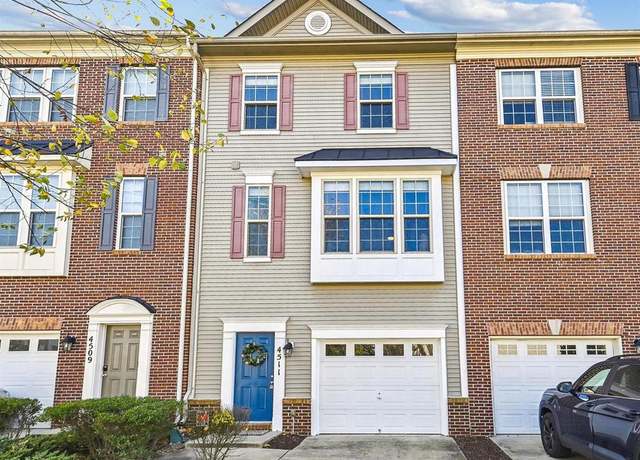 Property at 4511 Potomac Highlands Cir, Triangle, VA 22172, 3 beds, 3 baths