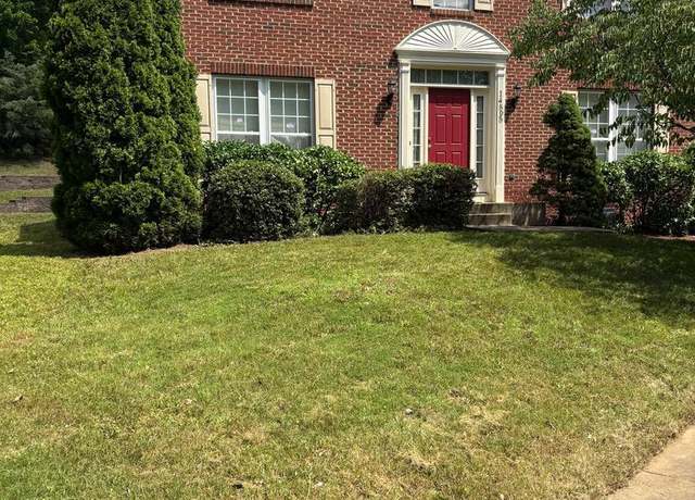 Property at 14595 Charity Ct, Woodbridge, VA 22193, 4 beds, 3.5 baths