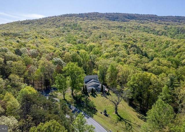 Property at 2114 E Lee Hwy, New Market, VA 22844, 4 beds, 4.5 baths